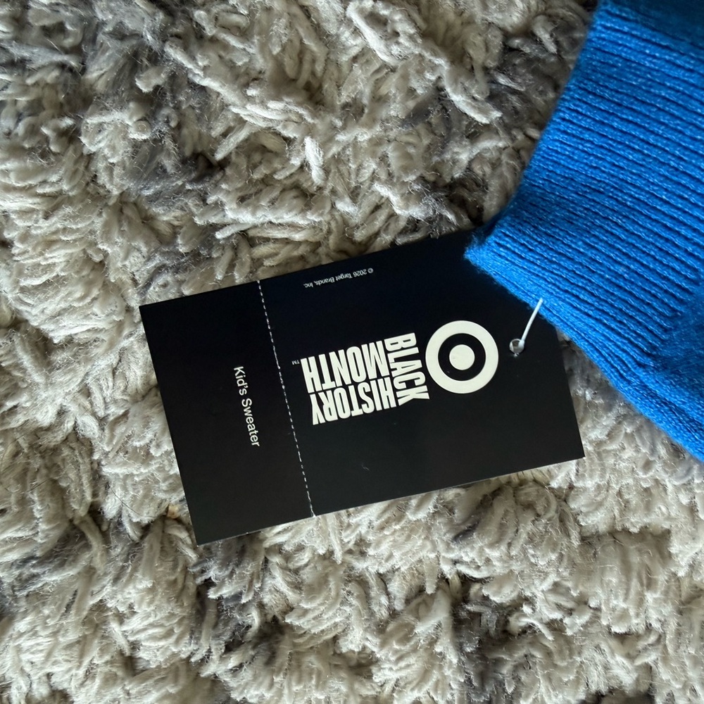 Target Blue Sweater with White Comb Pattern - Picture 3 of 4